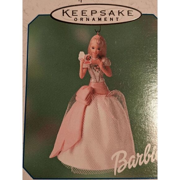 2001 HALLMARK KEEPSAKE ORNAMENT - BIRTHDAY WISHES BARBIE - COLLECTOR SERIES - Picture 1 of 7